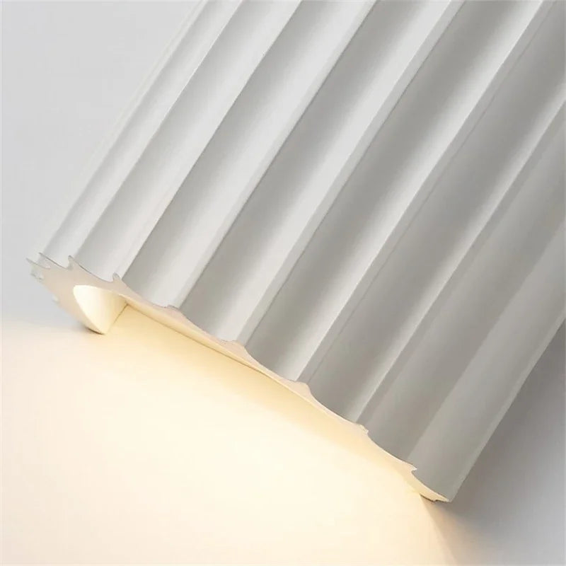 Nordic Modern Resin Wall Lamp – Elegant Indoor Lighting Fixture