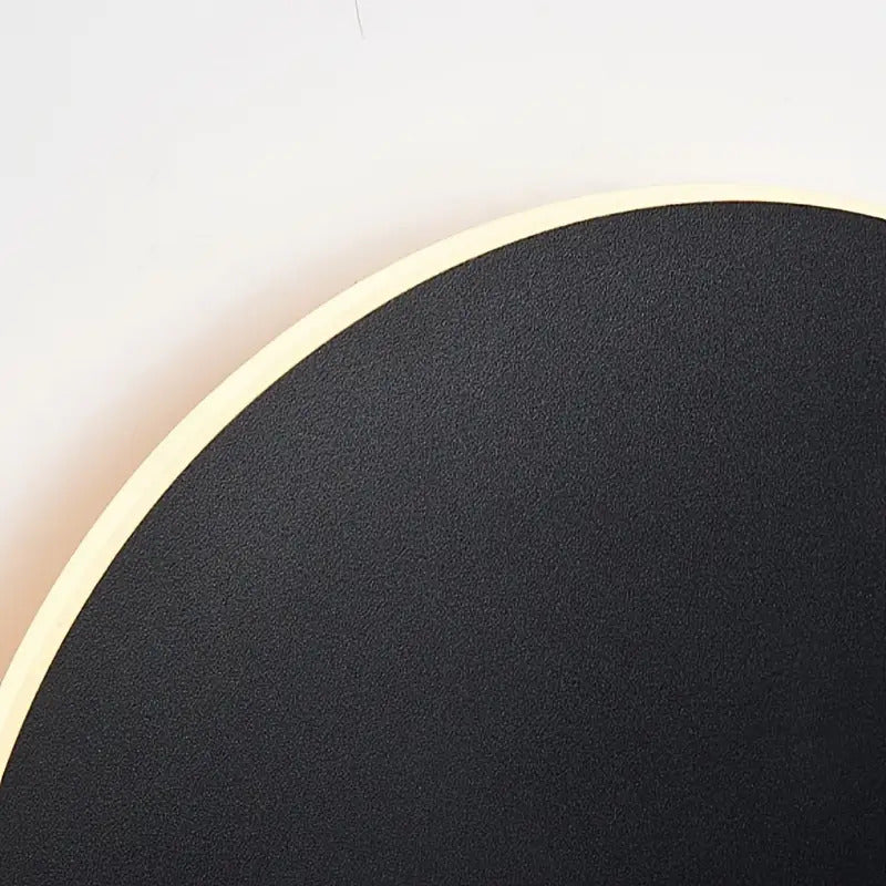 Minimalist Round LED Wall Light – Modern Nordic Style and Elegant Illumination