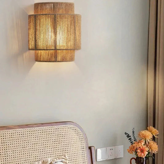 RattanGlow | Handwoven Rattan Wall Lamp for Warm, Natural Ambiance