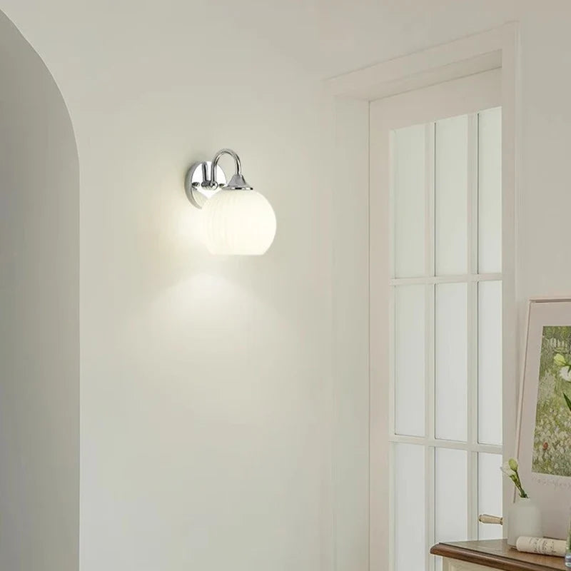 Quashion Wall Lamp – Sleek Modern Chrome Minimalist Lighting