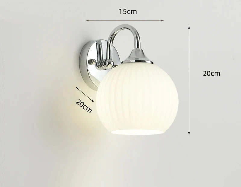 Quashion Wall Lamp – Sleek Modern Chrome Minimalist Lighting